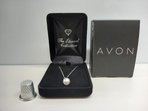 62 X BRAND NEW AVON AUBRIELLE DIAMOND & PEARL NECKLACE