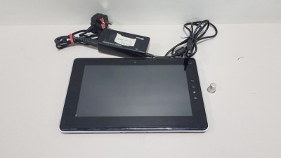 TOSHIBA FOLIO TABLET 10" SCREEN 16GB STORAGE INCLUDES CHARGER