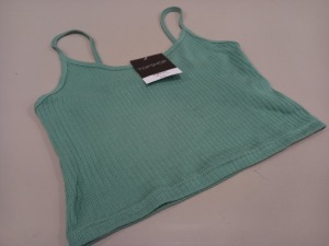 52 X BRAND NEW TOPSHOP GREEN CROP TOP UK SIZE 6 TOTAL RRP £312.00 (PICK LOOSE)