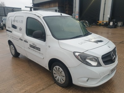 WHITE MERCEDES-BENZ CITAN 109 CDI. ( DIESEL ) Reg : WV63KSE Mileage : 117275 Details: ENGINE SIZE: 1461CC, WITH 1 KEY, WITH V5, MOT UNTIL 12/12/2021, PLEASE NOTE WINDSCREEN IS CRACKED