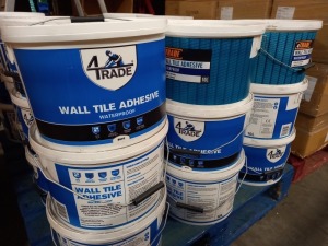 11 X 10LITRE TUBS OF (4 TRADE) WATERPROOF WALL TILE ADHESIVE WITH NON SLIP FORMULA & MOULD RESISTANT