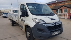 WHITE CITROEN RELAY 35 L3 BLUE HDI. ( DIESEL ) Reg : CN17 CVZ, Mileage : 30,193 Details: WITH KEY MOT VALID UNTIL 04/10/2021 WITH LOGBOOK FIRST REGISTERED 05/04/2017 1997CC