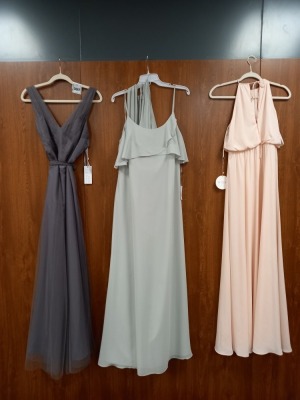 3 X EVENING DRESSES TO INCLUDE - -WTOO/ SIZE 10 / DESIGN - 301 -WTOO/COLOUR - PINK TULIP/STYLE - 00870/ SIZE SMALL/£195 -WTOO/STYLE - 00343/SIZE 18W/COLOUR - PEWTER/£185