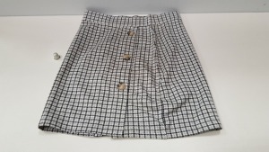 21 X BRAND NEW TOPSHOP BUTTONED CHECKERED SKIRT UK SIZE 10