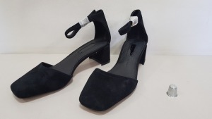 15 X BRAND NEW TOPSHOP SHOES - IE BIANCA BLACK SHOES UK SIZE 6 RRP £36.00, SASKIA BLACK SHOES UK SIZE 4 RRP £29.00 AND JAY BLACK SHOES IN VARIOUS SIZES RRP £36.00