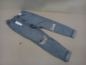 11 X BRAND NEW TOPSHOP MOM JEANS UK SIZE 10 RRP £42.00 (TOTAL RRP £468.00)