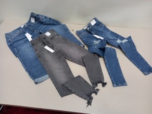 12 X BRAND NEW TOPSHOP JEANS IN VARIOUS SIZES AND STYLES - 5 X JAMIE DENIM JEANS UK SIZE 8, RRP £46.00, 5 X BRAND NEW HAYDEN DENIM JEANS UK SIZE 16 RRP £40.00 AND 2 X BRAND NEW JAMIE GREY JEANS UK SIZE 6 RRP £42.00