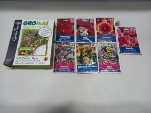 LARGE QUANTITY OF SEEDS TO INCLUDE - APPROX 1186 PACKS OF VARIOUS SEEDS AND APPROX 125 X PACKS OF (GROMAT) PRE-SOWN 2METRE SEED MATS *NOTE - SOW BY DATE EXPIRED