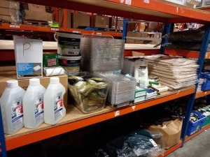 LARGE QUANTITY OF DECORATING EQUIPMENT TO INCLUDE - PAINT BRUSHES, DIALL WALLPAPER ADHESIVE, DUST SHEETS, BOSTIC FLEXIBLE FLOORING ADHESIVE, PLASTIC PAINT TUBS ETC - CONTAINED ON FULL BAY