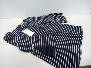 15 X BRAND NEW VILLA NAVY STRIPED TOPS SIZE SMALL