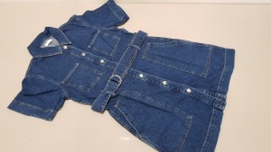 14 X BRAND NEW TOPSHOP DENIM DRESS UK SIZE 14 RRP £42.00 (TOTAL RRP £588.00)