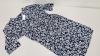 12 X BRAND NEW EVANS NAVY FLOWER DETAILED LONG BUTTONED DRESS SIZE 22/24 RRP £38.00 (TOTAL RRP £456.00)