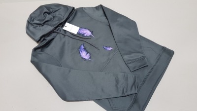 9 X BRAND NEW VINCENTIUS FEATHER GREY ADULT HOODIES IN ASST SIZES RRP £70 PP TOTAL £630