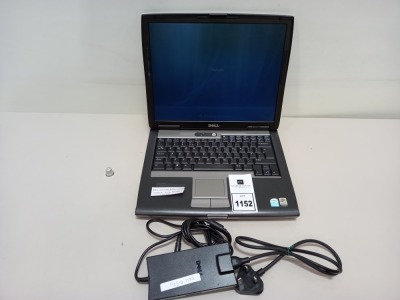 DELL LATTITUDE D520 LAPTOP WITH WINDOWS VISTA BUSINESS AND CHARGER