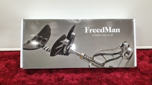 BRAND NEW FREEDMAN BLACK OFFICE SWIVEL CHAIR IN 1 BOXED - RRP £990