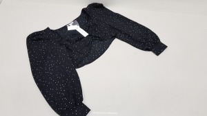 34 X BRAND NEW TOPSHOP BLACK SPOTTED CROP TOP SIZE 14 AND 12 RRP £29.00 (TOTAL RRP £986.00)