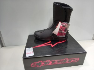 1 X PAIR OF BRAND NEW BOXED (ALPINESTARS) ALPHA TOURING WATERPROOF MOTOR BIKE BOOTS IN SIZE 48
