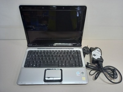 HP DV2000 LAPTOP NO O/S - WITH CHARGER
