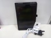 HTC NEXUS 9 TABLET 16GB STORAGE - WITH CASE + CHARGER