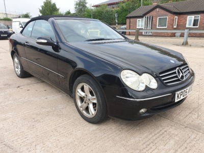 BLACK MERCEDES CLK200 K AVANTGARDE AUTO. Reg : KP05AYD, Mileage : 118,497 Details: FIRST REGISTERED 10/6/2005 2 KEYS, MOT 30 JULY 2021, FULL BLACK LEATHER SEATS, AIR CONDITIONING, CRUISE CONTROL, NEW KEEPER SLIP OF V5, ROOF NOT RETRACTING, 1796CC