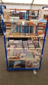 LARGE QUANTITY OF BOOKS ON 5 SHELVES IE VARIOUS CATHERINE COOKSON, DEAN R KOONTZ, TERRY BROOKS, JOSEPHINE COX BOOKS ETC