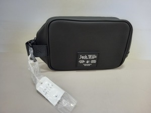 15 X BRAND NEW JACK WILLS LOUGHTON RUBBERISED WASHBAGS IN BLACK WITH SWING TICKETS RRP £24.95 EACH TOTAL £374.25 - PICK LOOSE