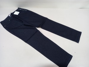 19 X BRAND NEW WALLIS PETITE DEMI SIDE ZIP JEANS UK SIZE 14 RRP £28.00 (TOTAL RRP £532.00)