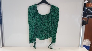 12 X BRAND NEW TOPSHOP GREEN AND BLACK CROPPED TOP UK SIZE 4