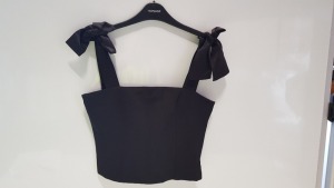 34 X BRAND NEW TOPSHOP ZIPPED HALF TOPS IN BLACK UK SIZE 10 RRP £29.00 (TOTAL RRP £986.00)