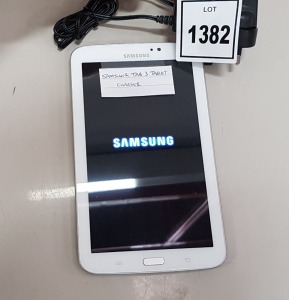 SAMSUNG TAB 3 TABLET - WITH CHARGER