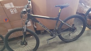 1 X CARRERA VULCAN MOUNTAIN BIKE