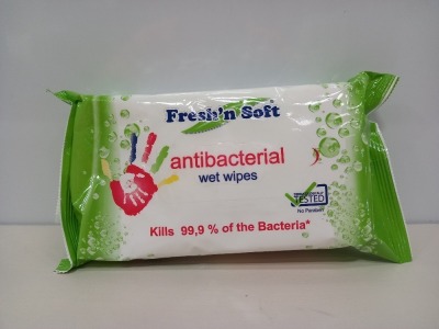 288 X BRAND NEW FRESH'N SOFT ANTIBACTERIAL WET WIPES (DERMATOLOGICALLY TESTED, NO PARABEN) (60 WIPES PER PACK) - IN 12 BOXES