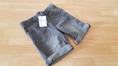 42 X BRAND NEW OUTFIT KIDS DENIM GREY SHORTS (29 X AGE 2-3 AND 13 X AGE 3-4)