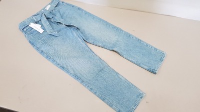 15 X BRAND NEW TOPSHOP JEANS UK SIZE 14 RRP £42.00 (TOTAL RRP £630.00)