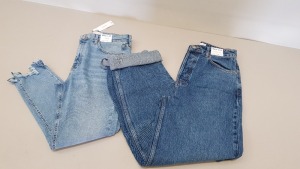 15 PIECE MIXED TOPSHOP JEAN LOT CONTAINING 14 X TOPSHOP ONE HIGH WAISTED OVERSIZED MOM JEANS UK SIZE 10 RRP £29.99 AND 1 X JAMIE HIGH WAISTED SKINNY JEANS UK SIZE 14 RRP £42.00 (TOTAL RRP £461.86)