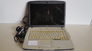 ACER ASPIRE 57152 LAPTOP WINDOWS VISTA BUSINESS - WITH CHARGER