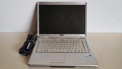 DELL INSPIRON 1525 - WITH CHARGER