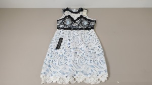 5 X BRAND NEW TOPSHOP (EXCLUSIVE COLLECTION) WHITE AND BLUE FLORAL SUMMER DRESS - IN VARIOUS SIZES
