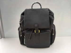 8 X BRAND NEW TOPSHOP BLACK LEATHER ZIP UP BACKPACKS ONE SIZE RRP £25.00 (TOTAL RRP £200.00)