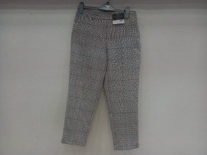 12 X BRAND NEW DOROTHY PERKINS PETITE CHEQUERED ANKLE GRAZERS UK SIZE 8, 10 AND 16 RRP £22.00 (TOTAL RRP £268.00) (PICK LOOSE)