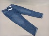10 X BRAND NEW TOPSHOP MOM HIGH WAISTED TAPERED LEG JEANS UK SIZE 12 RRP £40.00 (TOTAL RRP £400.00)
