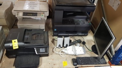 7 PIECE ASSORTED IT LOT CONTAINING HP OFFICE JET PRINTER, PRINTERS & COPIERS, MONITOR, KEYBOARD ETC