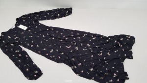 15 X BRAND NEW MISS SELFRIDGE BLACK FLOWER DETAILED DRESSES UK SIZE 8 RRP £35.00 (TOTAL RRP £525.00)
