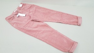 18 X BRAND NEW TOPSHOP MOM HIGH WAISTED TAPERED LEG PANTS (14 X UK SIZE 12 AND 4 X UK SIZE 8)