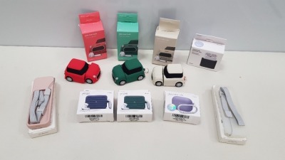 APPROX 150 PIECE ASSORTED LOT CONTAINING VARIOUS MINI COOPER AIRPOD CASE, AIRPOD CASES ETC. - IN ONE TRAY