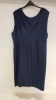 20 X BRAND NEW DOROTHY PERKINS NAVY SLEEVELESS DRESSES UK SIZE 14 RRP £25.00 (TOTAL RRP £500.00)