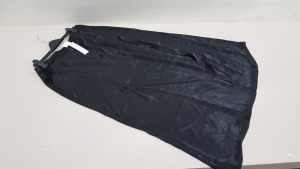 32 X BRAND NEW TOPSHOP LONG BLACK SILK SKIRTS IN VARIOUS SIZES