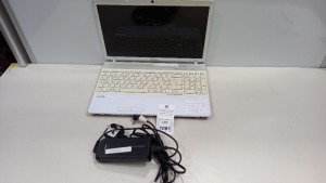 SONY VP CEBIMOE LAPTOP INTEL CORE I3 2.13GHZ WINDOWS 10 250GB HARD DRIVE - WITH CHARGER