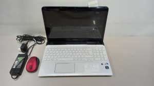 SONY SVEISIIAIEW LAPTOP WINDOWS 10 250GB HARD DRIVE - WITH CHARGER & WIRELESS MOUSE