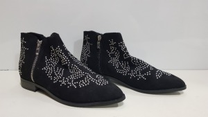 27 X MISS SELFRIDGE BETHANY BLACK HEELED ANKLE BOOTS UK SIZE 5 RRP £45.00 (TOTAL RRP £1215.00) NOTE: LABELS HAVE BEEN STRUCK OUT / DELABELLED